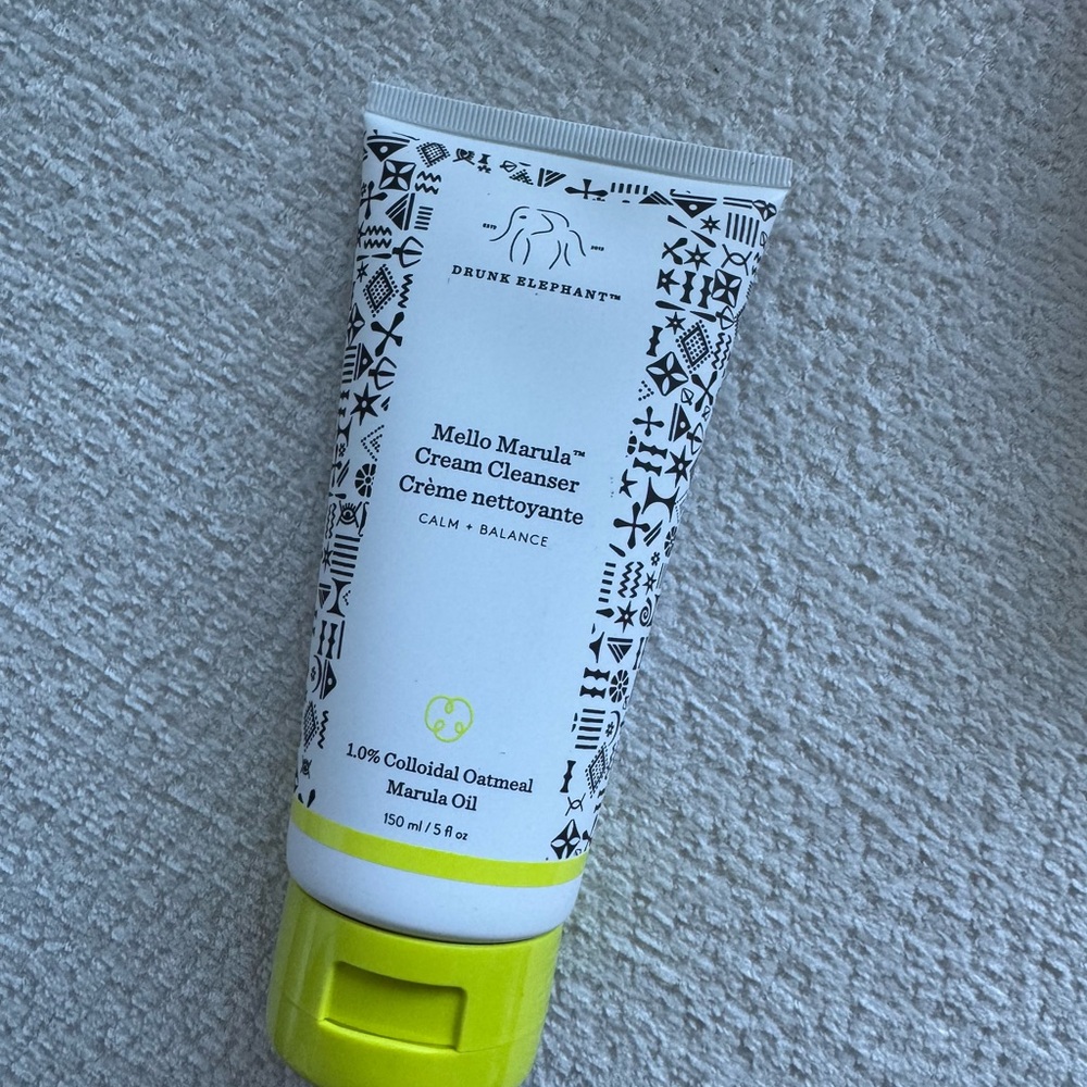 Drunk Elephant Mello Marula Cream Cleanser - White and Yellow Accents